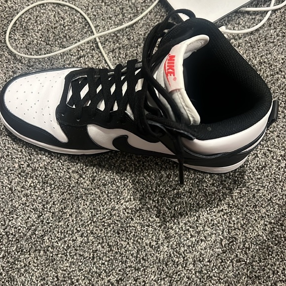 Nike Dunks high tops worn 3 times - Picture 3 of 4